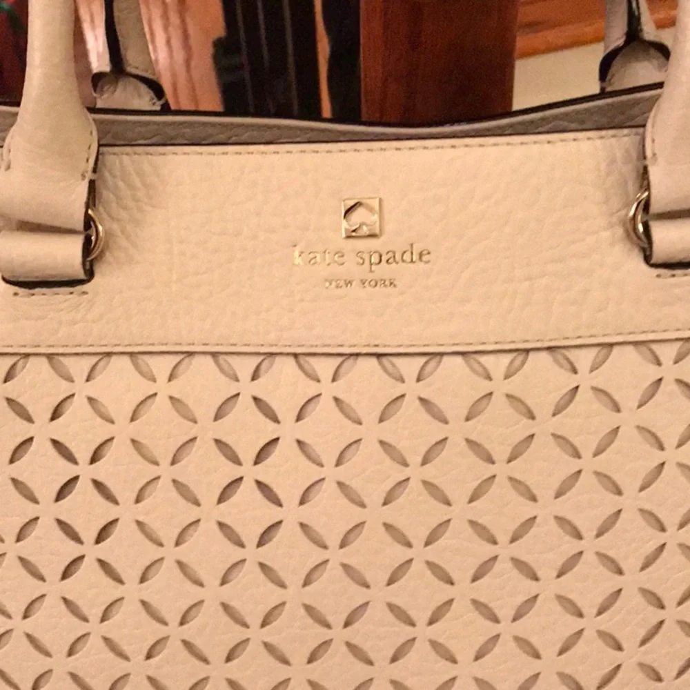 Elegant Cream Perforated Tote Bag - Women Bags